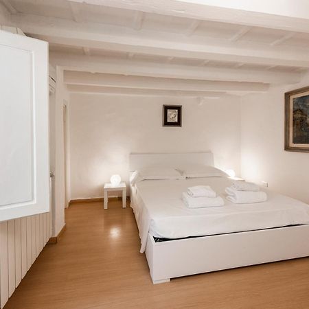 Santa Croce Palace By Mmega Apartman Firenze Kültér fotó